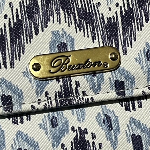 Buxton Multi-Pattern Print Tassel Bi-Fold Women’s Wallet, Blue & White - Picture 3 of 16